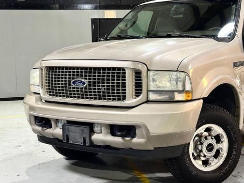 2004 Ford Excursion Limited