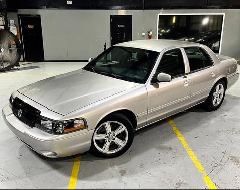 2004 Mercury Marauder Base 4dr Sedan