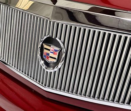 Red E 2004 Cadillac Escalade EXT Base