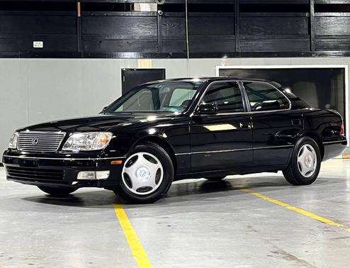 2000 Lexus LS 400 Base 4dr Sedan