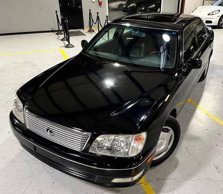 2000 Lexus LS 400 Base 4dr Sedan