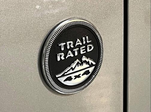 2007 Jeep Commander Sport