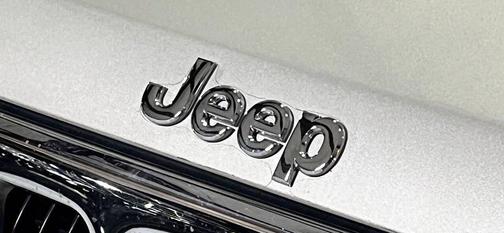 2007 Jeep Commander Sport