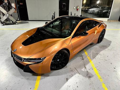 E-Copper Metallic w/Frozen Grey Accent 2019 BMW i8 Base AWD 2dr Coupe