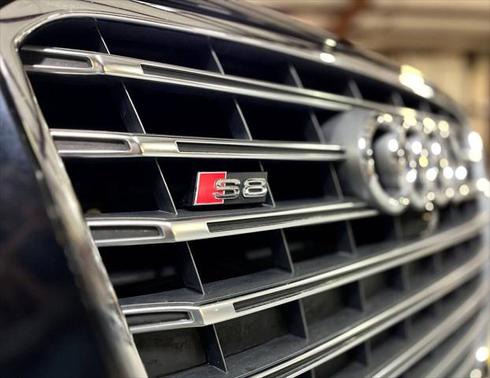 2013 Audi S8 4.0T