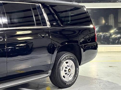 2016 Chevrolet Suburban LS
