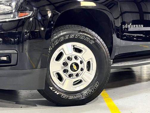 2016 Chevrolet Suburban LS