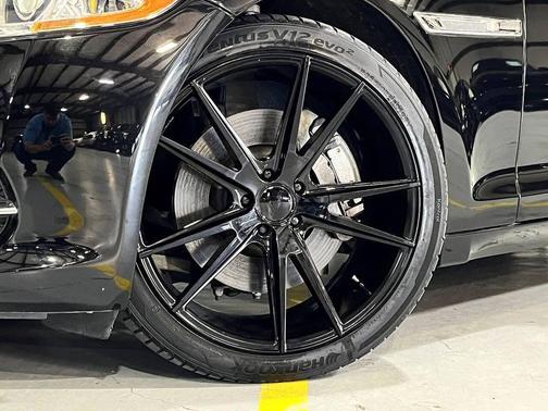 2014 Jaguar XJ Base