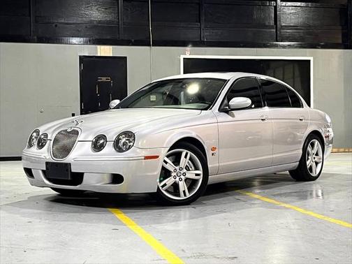 2005 Jaguar S-Type 4.2L V8 R