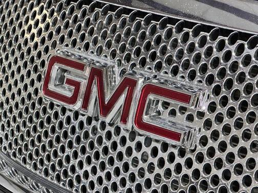 2013 GMC Yukon Denali