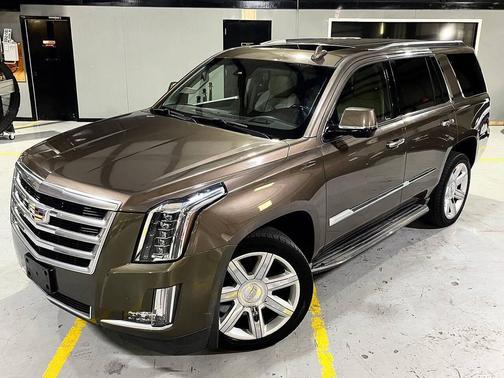 2015 Cadillac Escalade Luxury