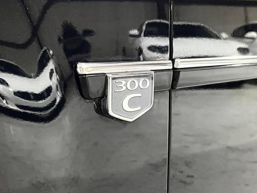 2006 Chrysler 300 SRT8