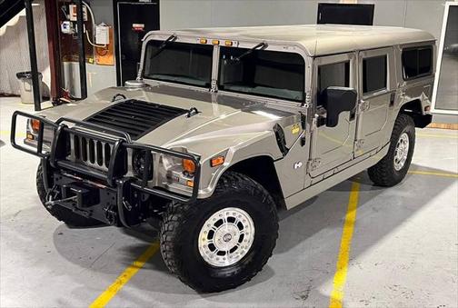 2003 Hummer H1 Enclosed