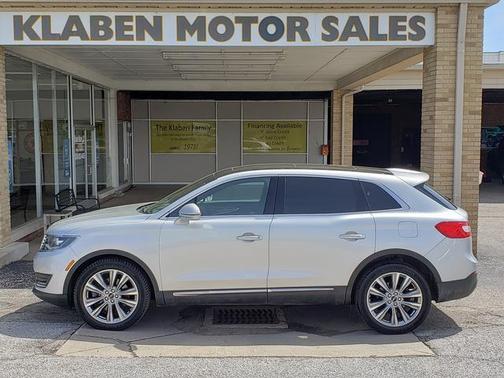 Ingot Silver Metallic 2017 Lincoln MKX Reserve