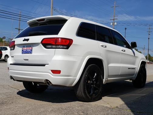 2016 Jeep Grand Cherokee Laredo