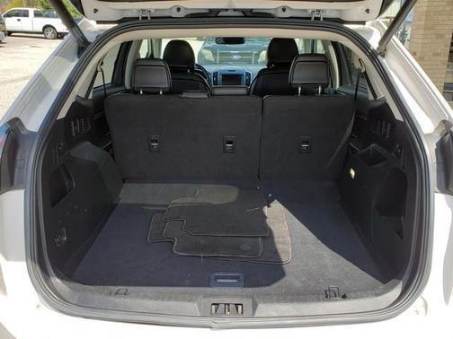 White Platinum Metallic Tri-Coat 2018 Ford Edge SEL