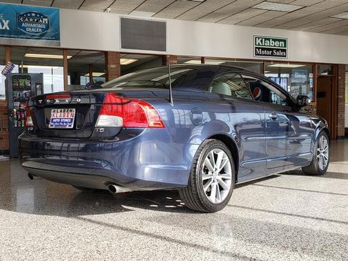 2012 Volvo C70 T5