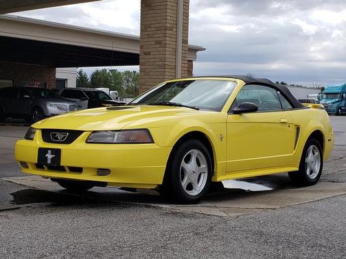 2001 Ford Mustang Base