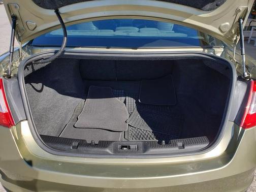 2012 Ford Taurus SEL