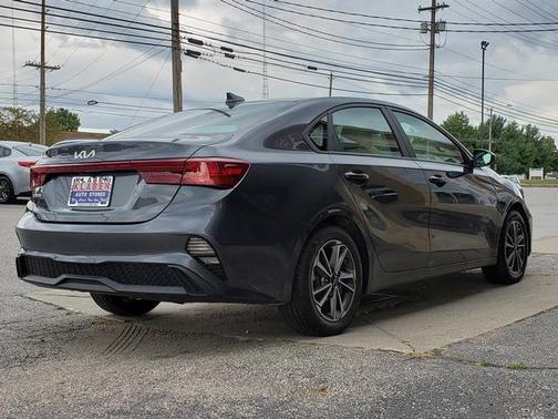 2022 Kia Forte LXS