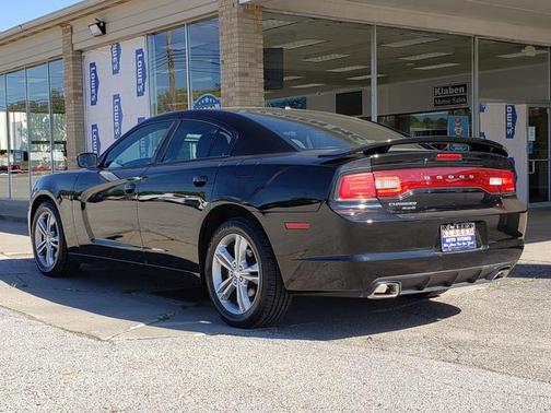 2013 Dodge Charger SXT
