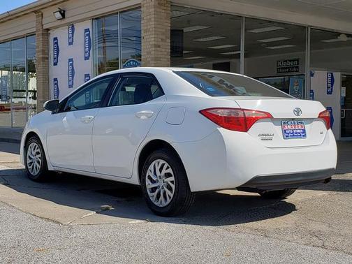 2017 Toyota Corolla LE