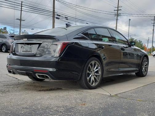 2022 Cadillac CT5 Sport