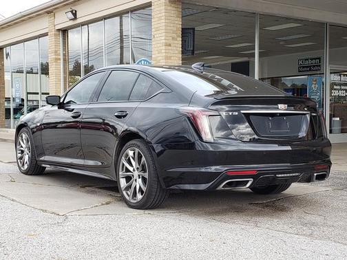 2022 Cadillac CT5 Sport