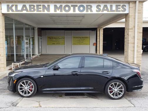 2022 Cadillac CT5 Sport