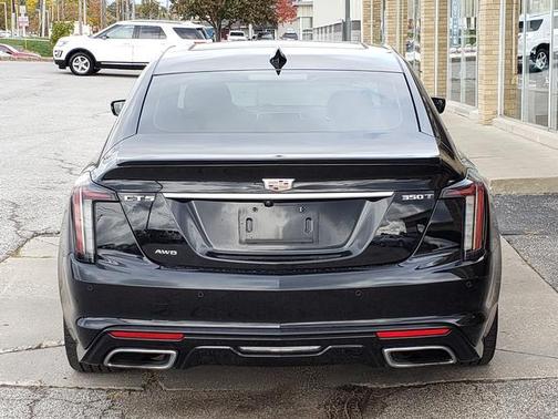 2022 Cadillac CT5 Sport