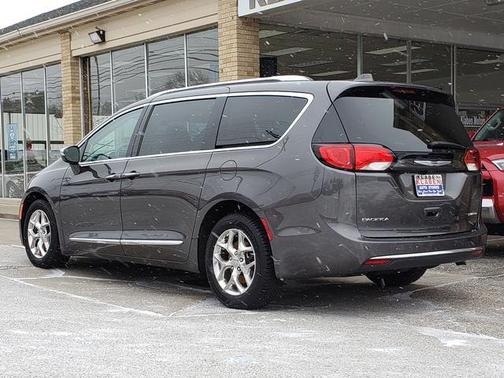 2019 Chrysler Pacifica Limited