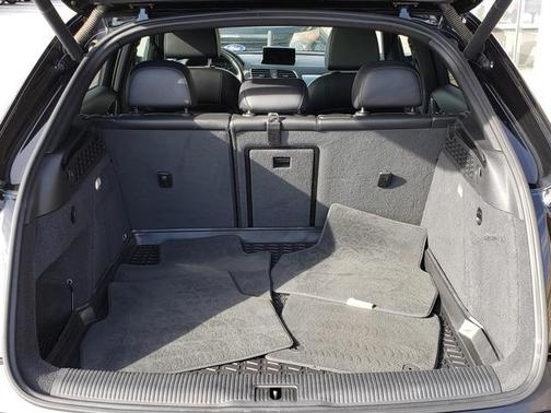 2016 Audi Q3 2.0T Premium Plus