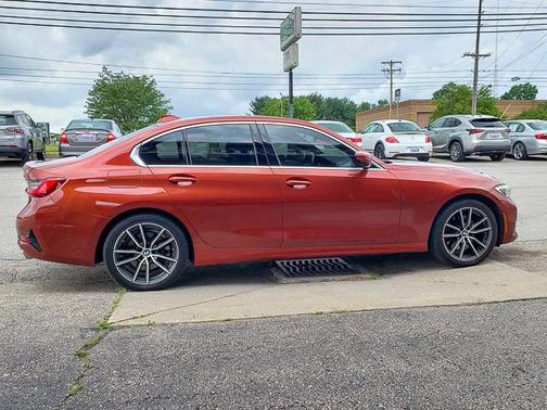 2019 BMW 330 xDrive