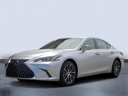 Iridium 2022 Lexus ES 250 Base