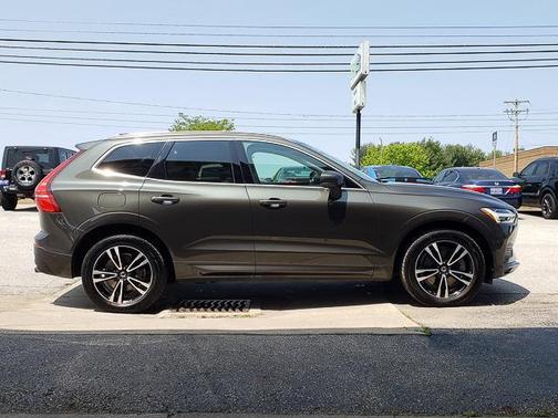 2019 Volvo XC60 T6 Momentum
