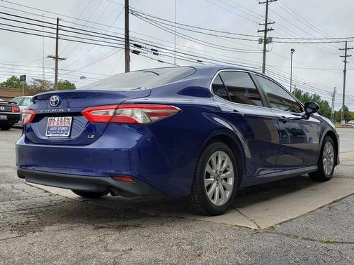 2018 Toyota Camry LE