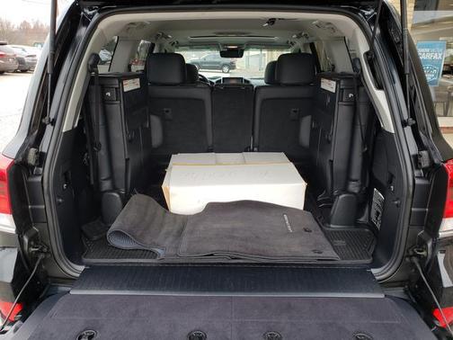 2018 Toyota Land Cruiser Base