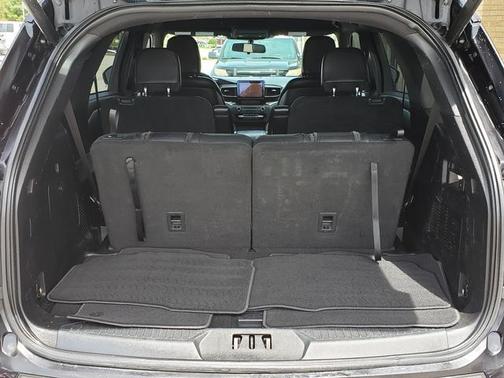 Agate Black Metallic 2020 Ford Explorer XLT