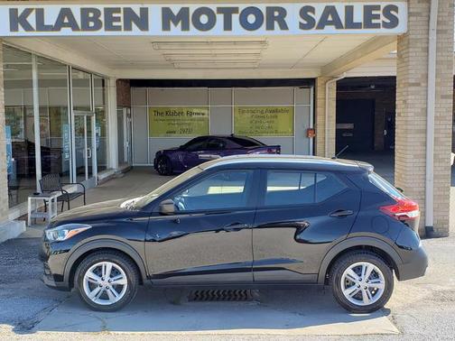 2018 Nissan Kicks S