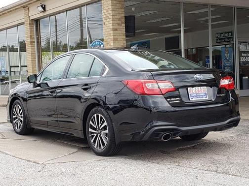 Crystal Black Silica 2018 Subaru Legacy Premium