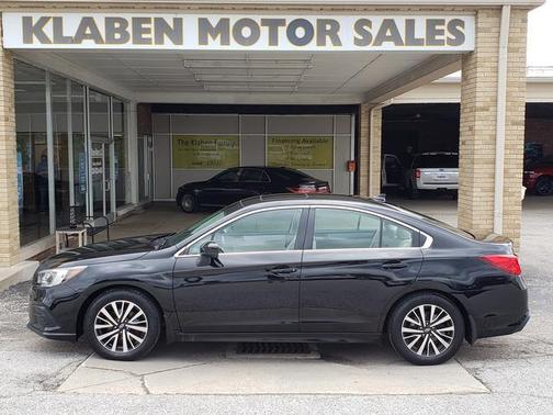 Crystal Black Silica 2018 Subaru Legacy Premium
