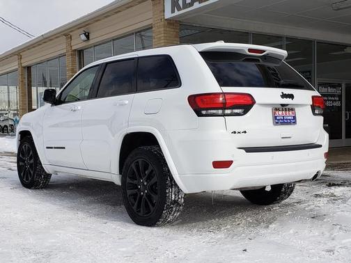 2020 Jeep Grand Cherokee Altitude
