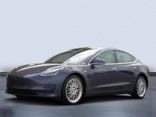 2020 Tesla Model 3 Long Range