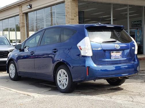 Blue Ribbon Metallic 2012 Toyota Prius v Three