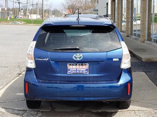 Blue Ribbon Metallic 2012 Toyota Prius v Three