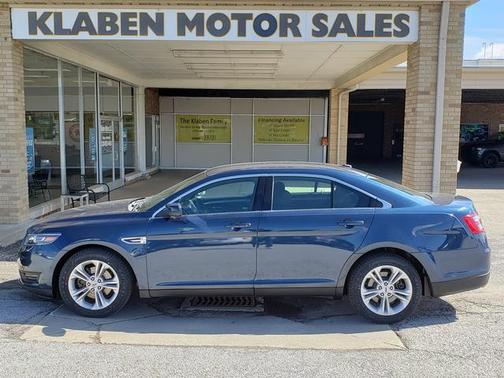 2016 Ford Taurus SEL