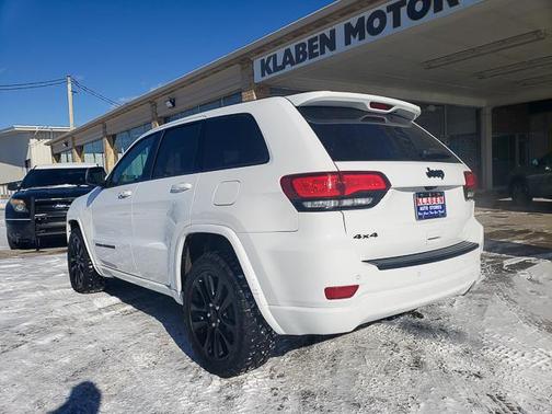 2020 Jeep Grand Cherokee Altitude