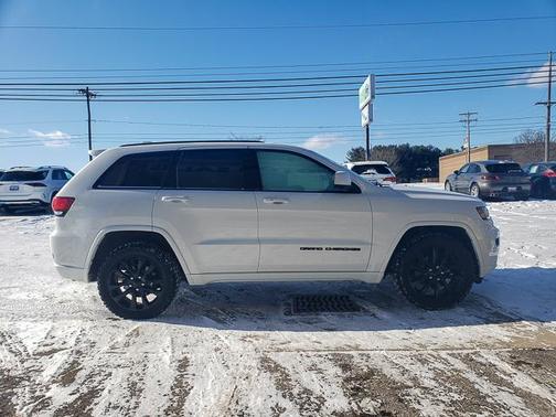 2020 Jeep Grand Cherokee Altitude