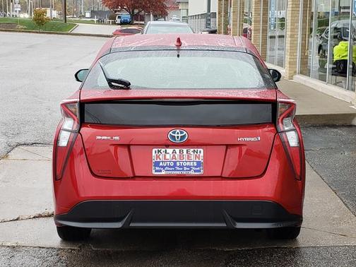 2016 Toyota Prius Four