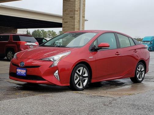 2016 Toyota Prius Four